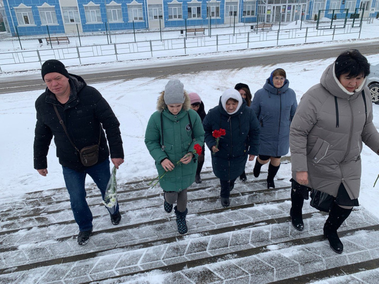 Декада «Слава тебе, Защитник!» Акция «Защитим память героев».